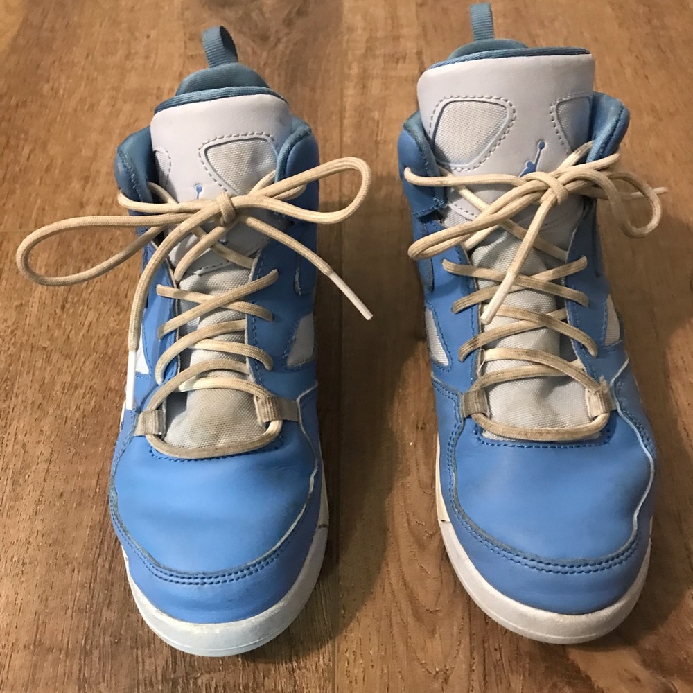 Kids Blue High-Top Sneakers - Jordan’s 2 Y